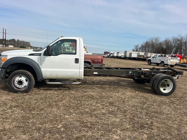 Image of Ford F-550 equipment image 1