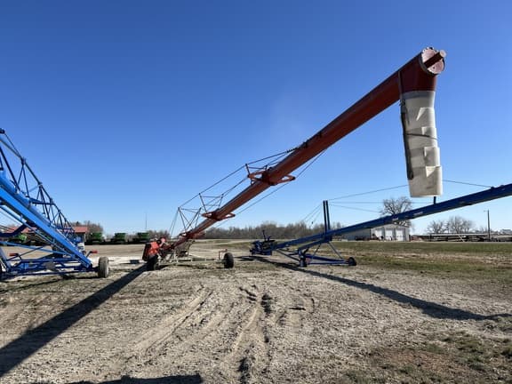 Image of Farm King 16104 equipment image 3
