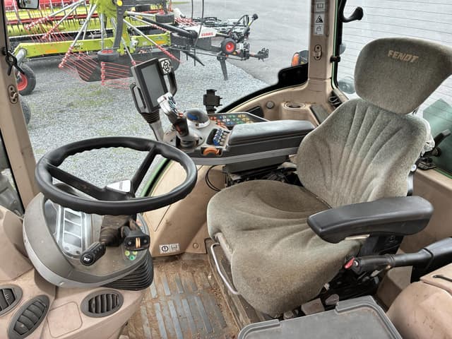 Image of Fendt 514 Vario equipment image 4