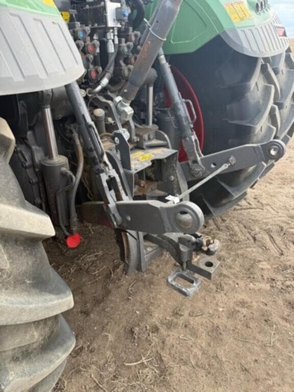 Image of Fendt 724 Vario equipment image 4