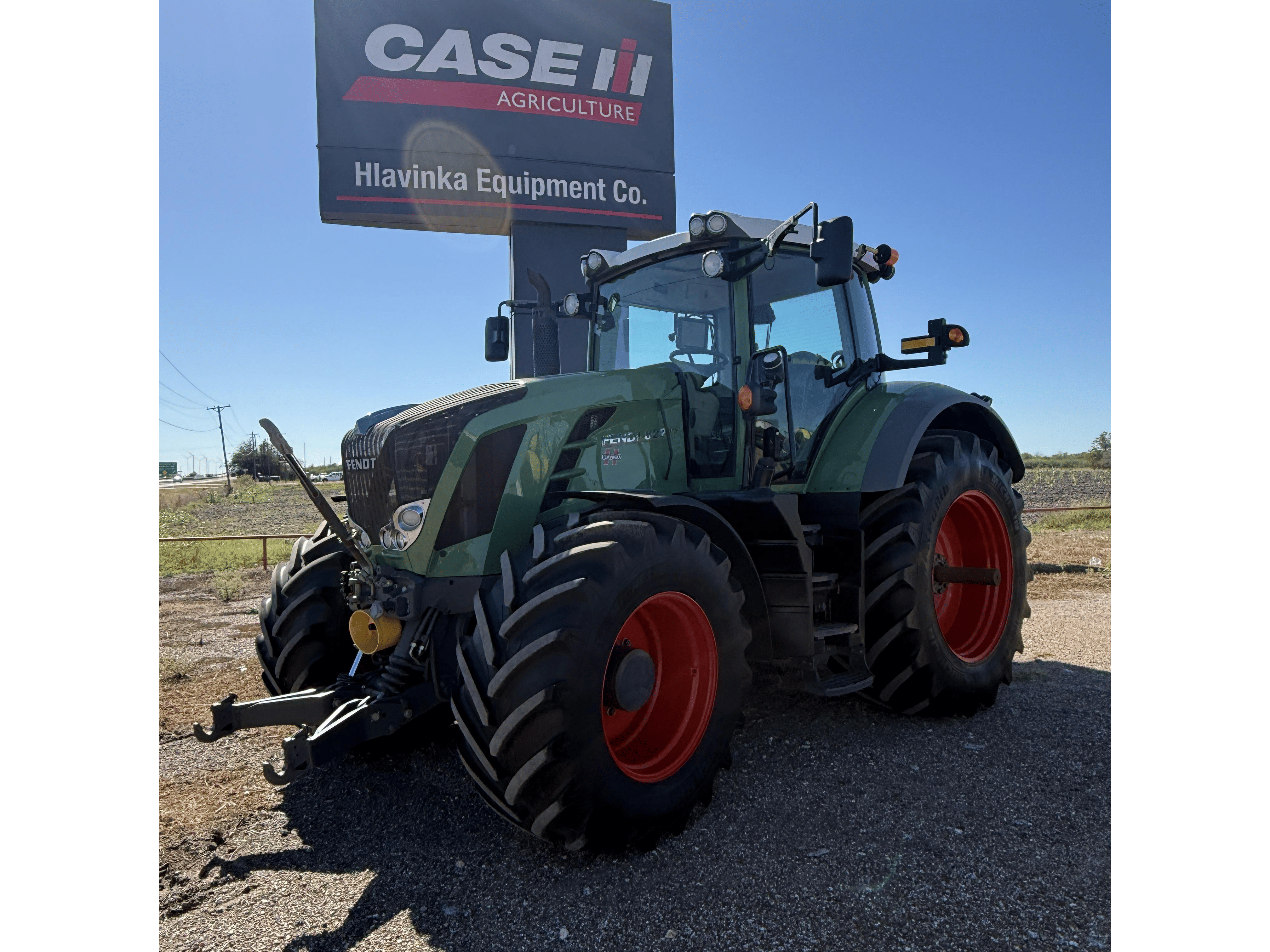 2015 Fendt 822 Vario Equipment Image0