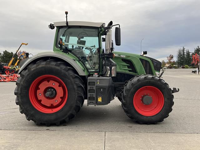 Image of Fendt 828 Vario equipment image 4