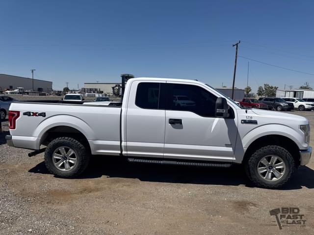 Image of Ford F-150 equipment image 3