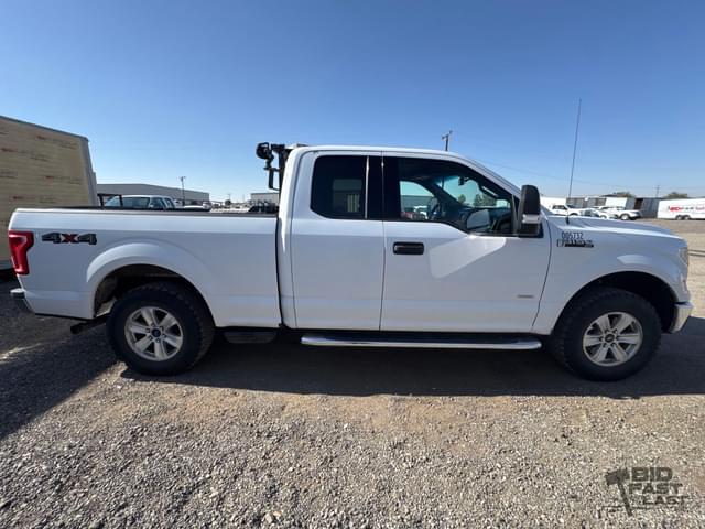Image of Ford F-150 equipment image 3