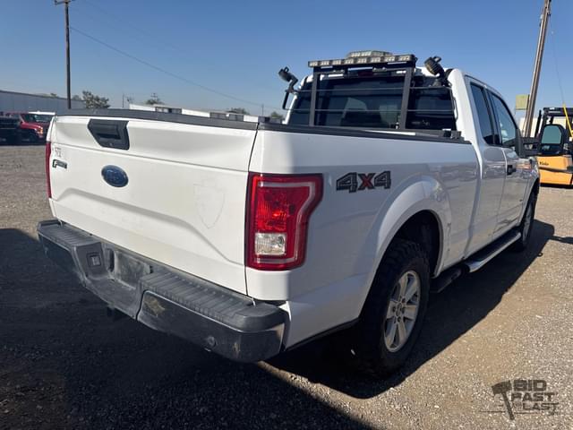 Image of Ford F-150 equipment image 4