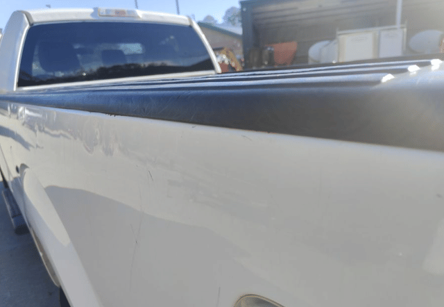 Image of Ford F-150 equipment image 2