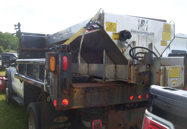 Image of Ford F-150 equipment image 1