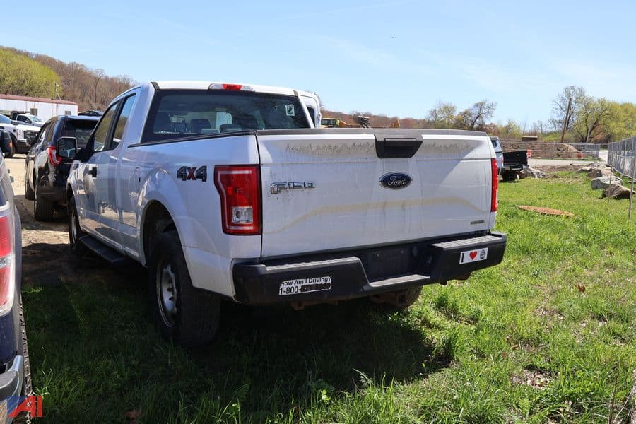 Image of Ford F-150 Primary image