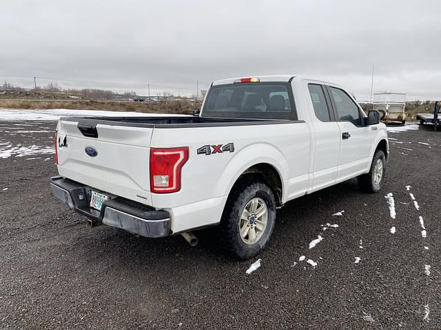 Image of Ford F-150 equipment image 4