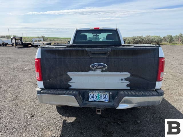 Image of Ford F-150 equipment image 3