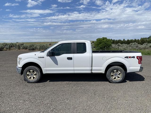 Image of Ford F-150 equipment image 1