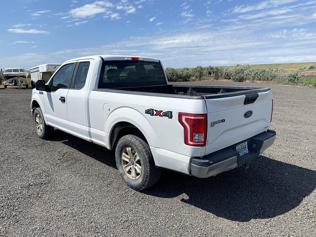Image of Ford F-150 equipment image 2