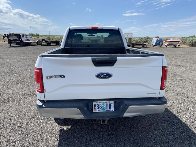 Image of Ford F-150 equipment image 3