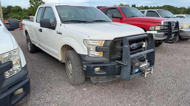 Image of Ford F-150 equipment image 2