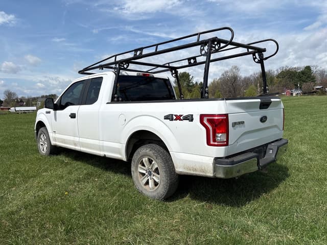 Image of Ford F-150 equipment image 2