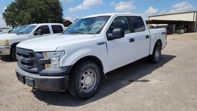Image of Ford F-150 equipment image 1