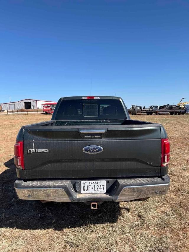 Image of Ford F-150 equipment image 4