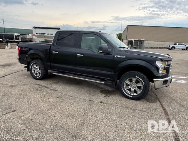 Image of Ford F-150 equipment image 1
