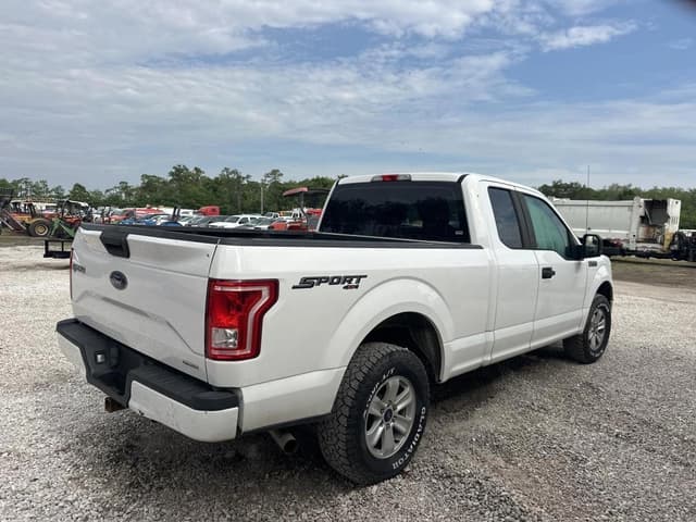 Image of Ford F-150 equipment image 2