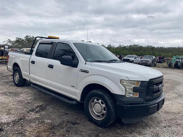 Image of Ford F-150 equipment image 3