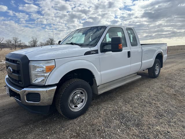 Image of Ford F-250 equipment image 1
