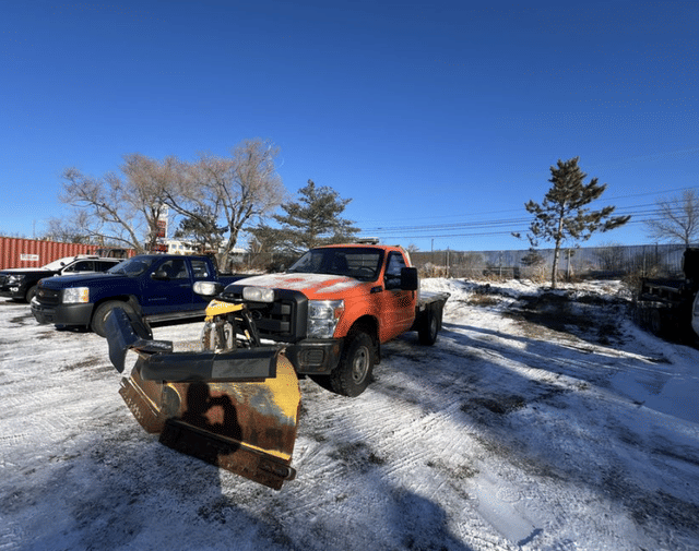 Image of Ford F-250 equipment image 1