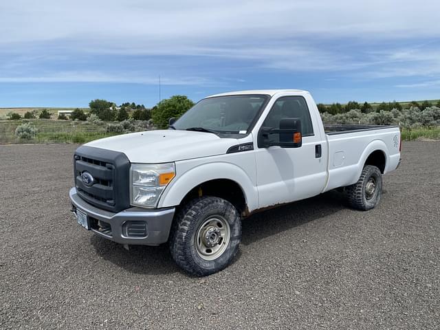 Image of Ford F-250 equipment image 1