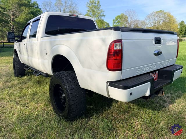 Image of Ford F-250 equipment image 2