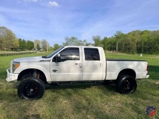 Image of Ford F-250 equipment image 1