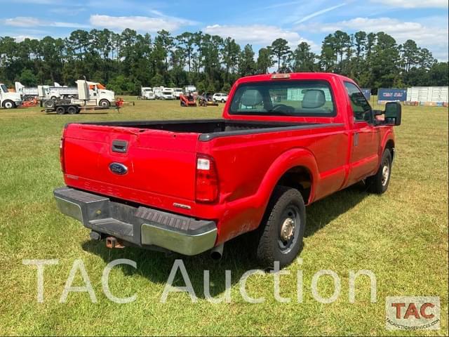 Image of Ford F-250 equipment image 4