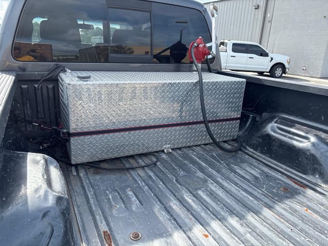 Image of Ford F-250 equipment image 4