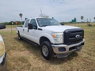 2015 Ford F-250 Equipment Image0