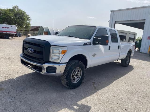 Image of Ford F-250 equipment image 1