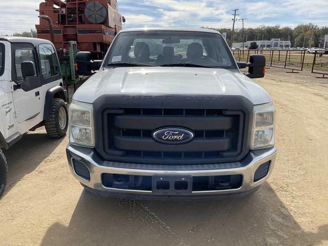 Image of Ford F-250 equipment image 1