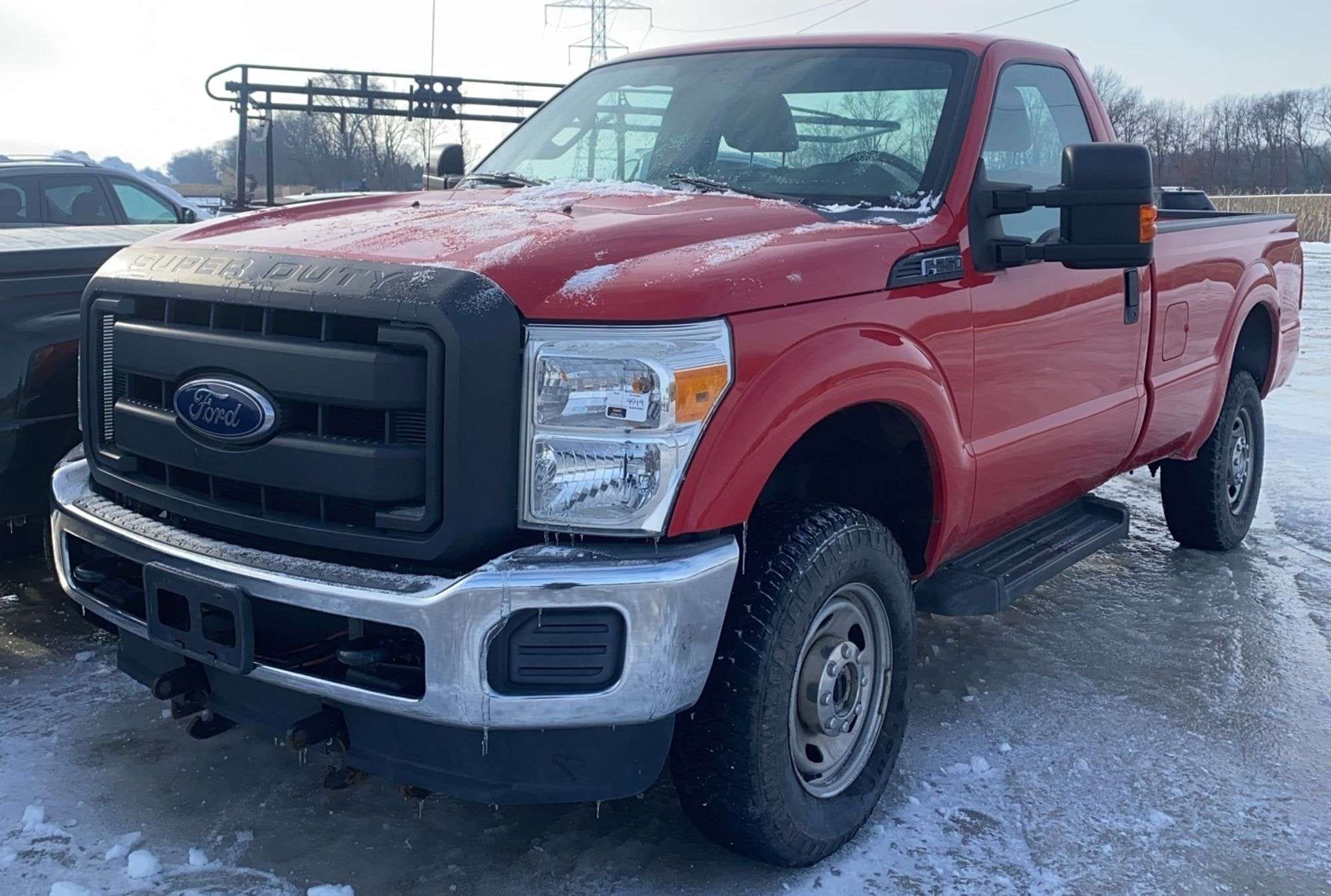 2015 Ford F-250 Equipment Image0