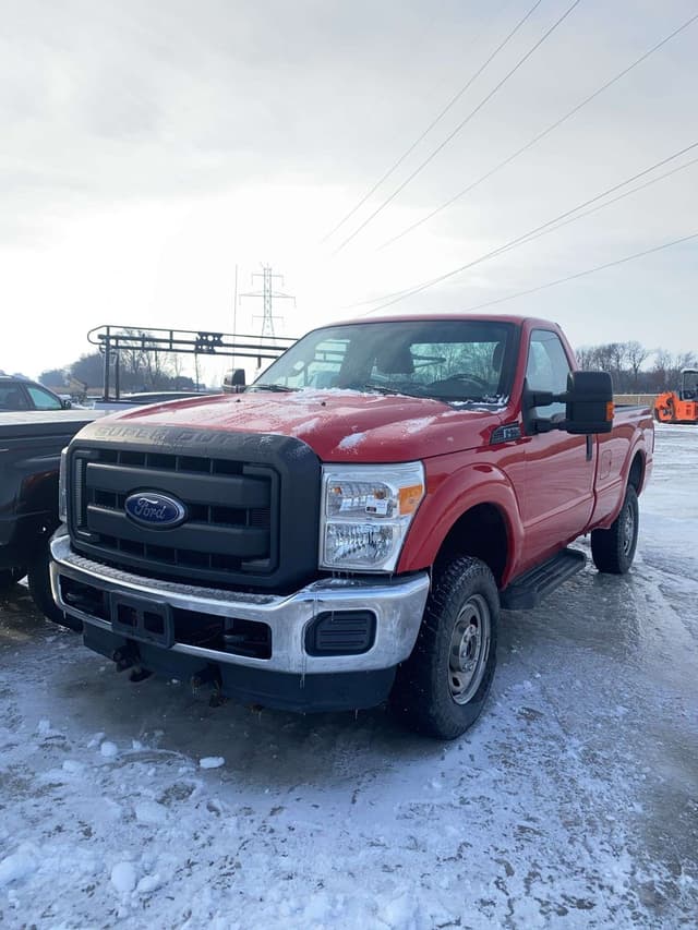 Image of Ford F-250 equipment image 1