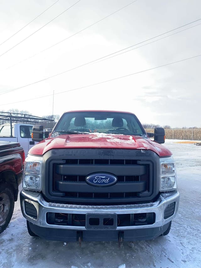 Image of Ford F-250 equipment image 2
