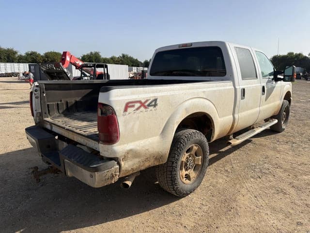 Image of Ford F-250 equipment image 4