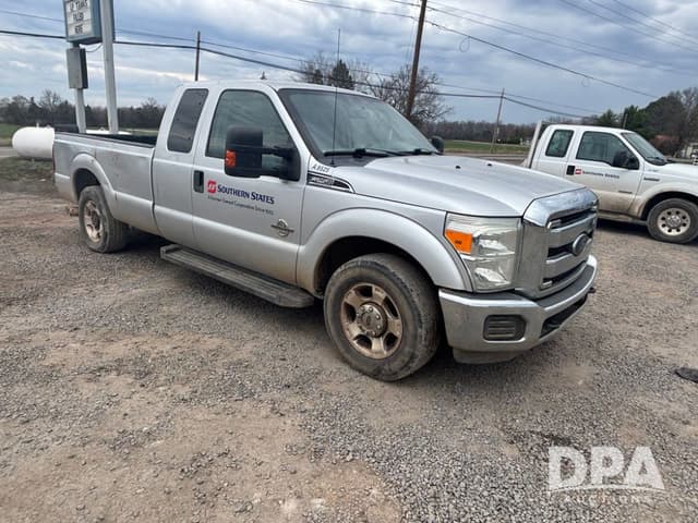 Image of Ford F-250 equipment image 1