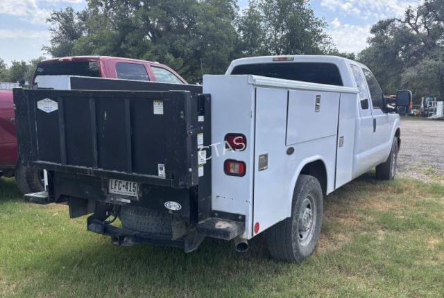 Image of Ford F-250 equipment image 2