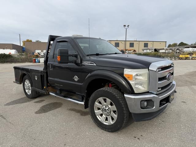 Image of Ford F-250 equipment image 1