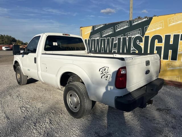 Image of Ford F-250 equipment image 1