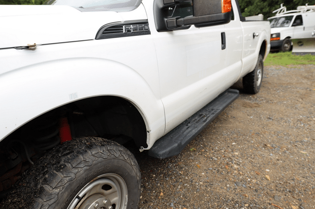 Image of Ford F-350 equipment image 4