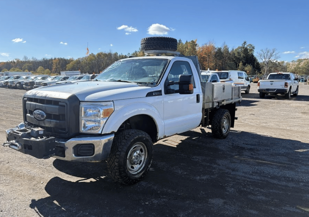 Image of Ford F-350 Primary image