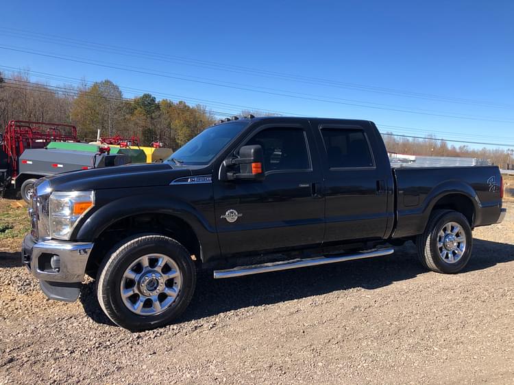 2015 Ford F-350 Equipment Image0