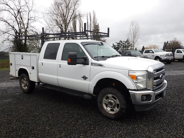 Image of Ford F-350 equipment image 1