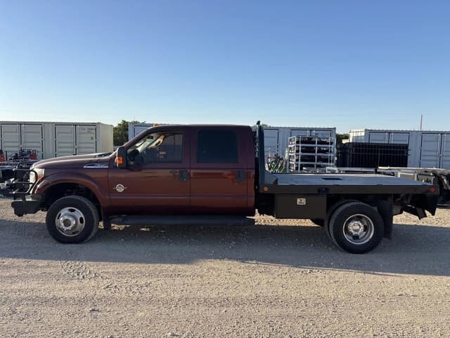 Image of Ford F-350 equipment image 1