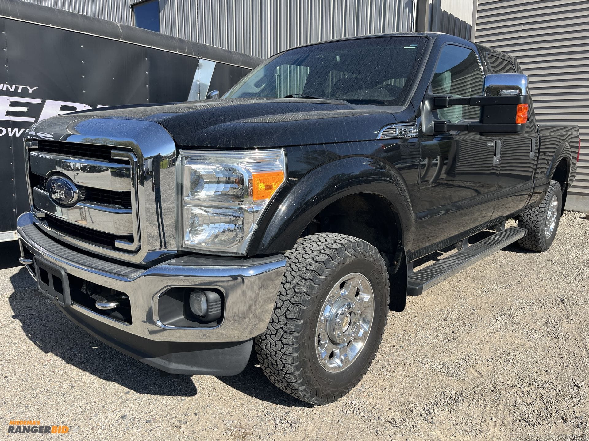 2015 Ford F-350 Equipment Image0