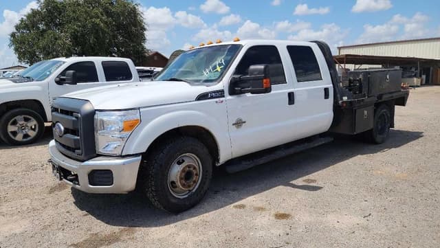 Image of Ford F-350 equipment image 1