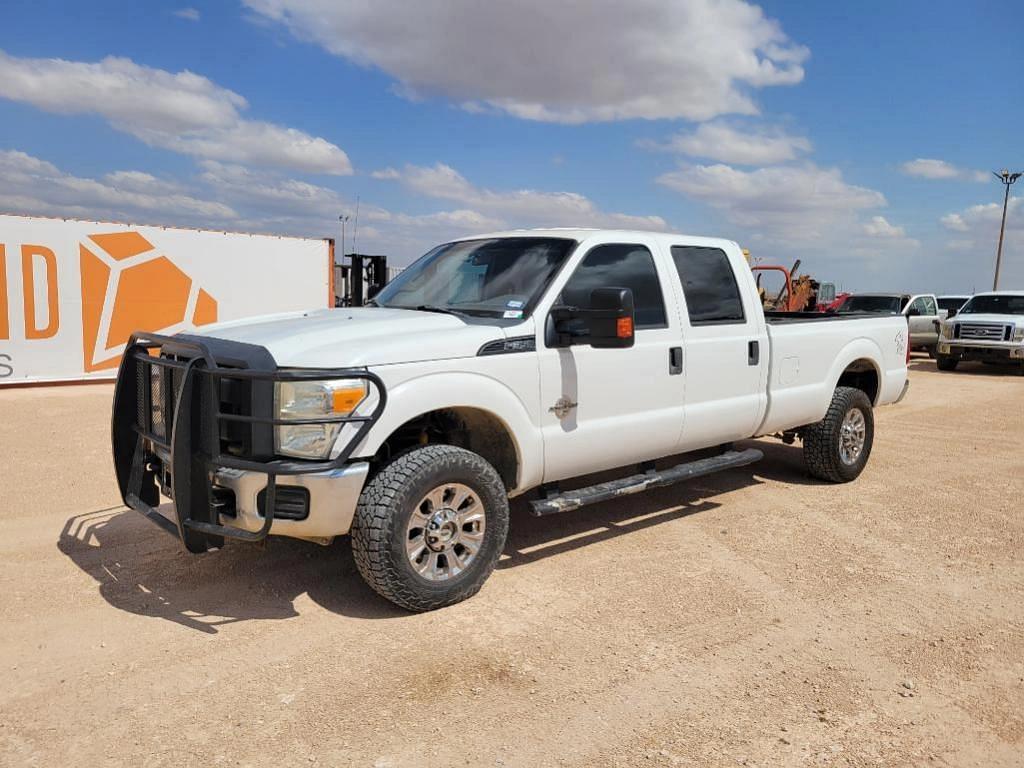 Image of Ford F-350 Primary image